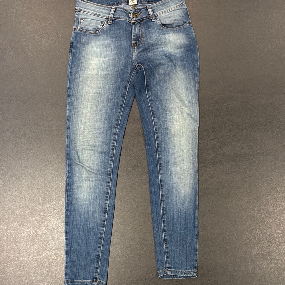 Classic Denim Skinny Jeans for Women
